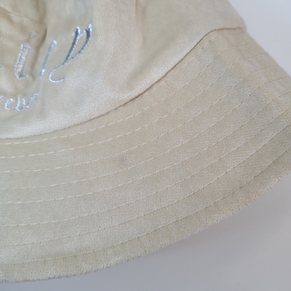 Juicy Forever Bucket Hat Soft Beige - Picture 2 of 3